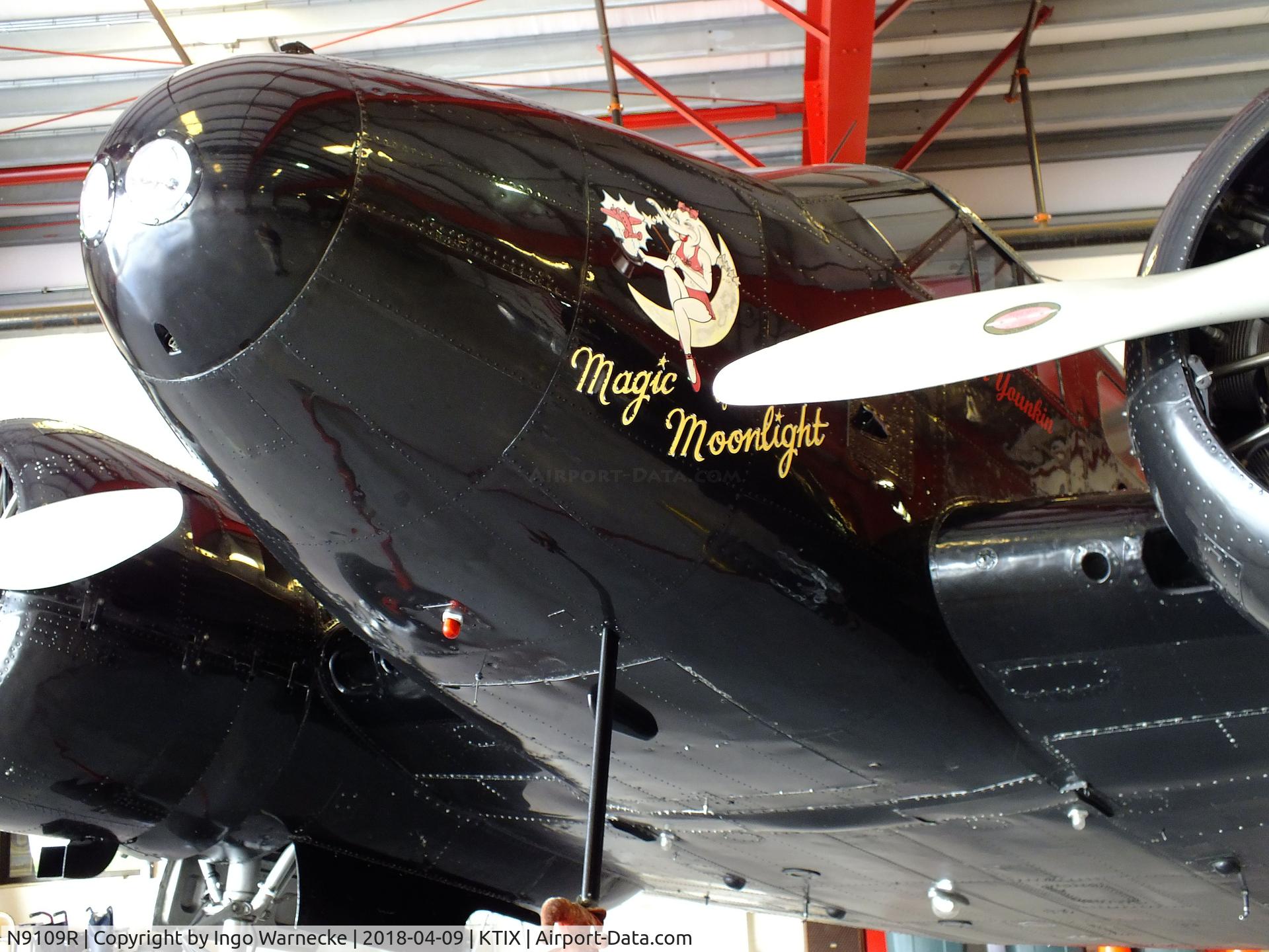 N9109R, 1943 Beech C18S (AT-7C) C/N 4383 (5676), Beechcraft C18S Twin Beech at Space Coast Regional Airport, Titusville (the day after Space Coast Warbird AirShow 2018)