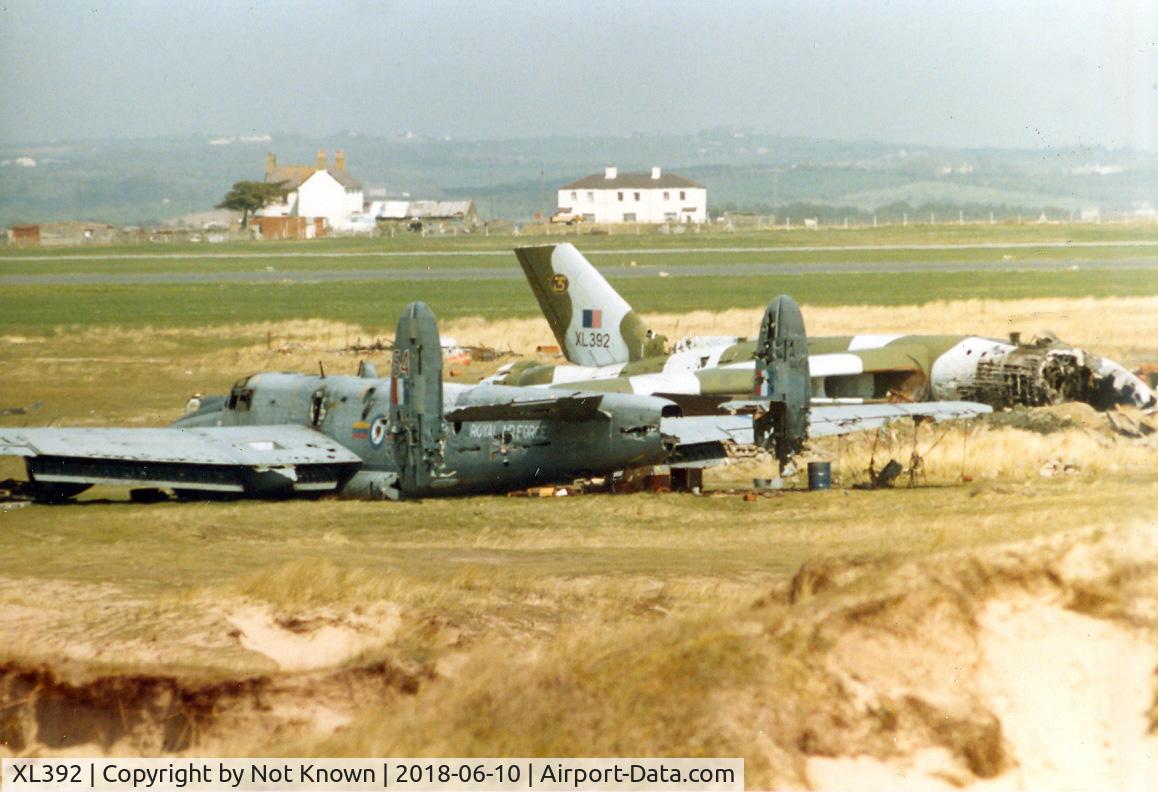 XL392, 1962 Avro Vulcan B.2 C/N Set 42, RAF Valley