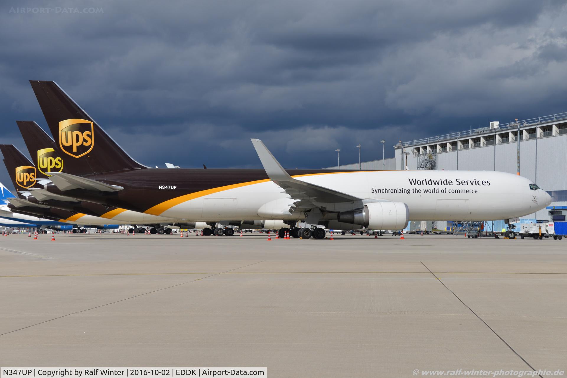 N347UP, 2012 Boeing 767-34A/ER C/N 37871, Boeing 767-34AF(ER) - 5X UPS United Parcel Service - 37871 - N347UP - 02.10.2016 - CGN
