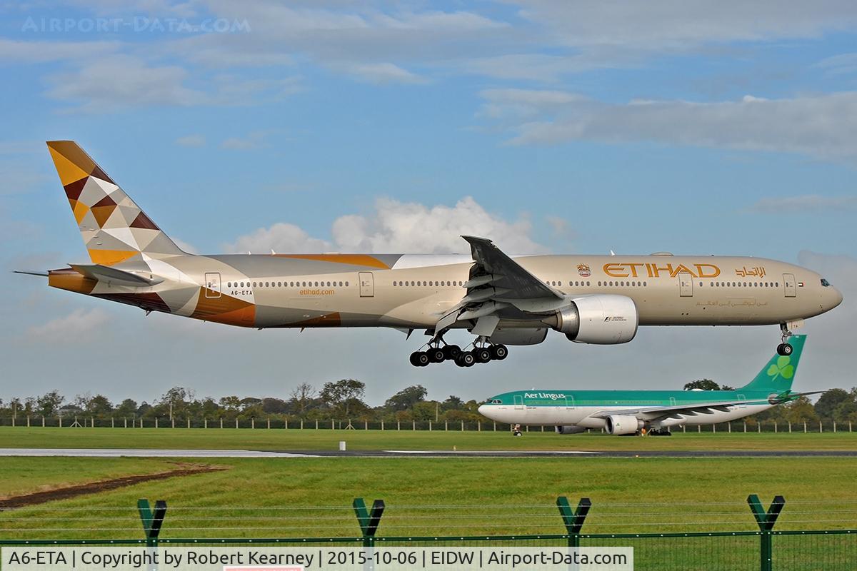 A6-ETA, 2005 Boeing 777-3FX/ER C/N 34597, On short final R/W 10