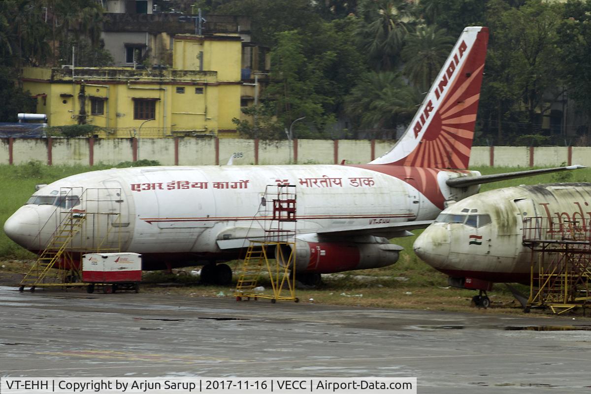 VT-EHH, 1982 Boeing 737-2A8F C/N 22863/907, Derelict parked at NSCIA in Air India Cargo and India Post livery.