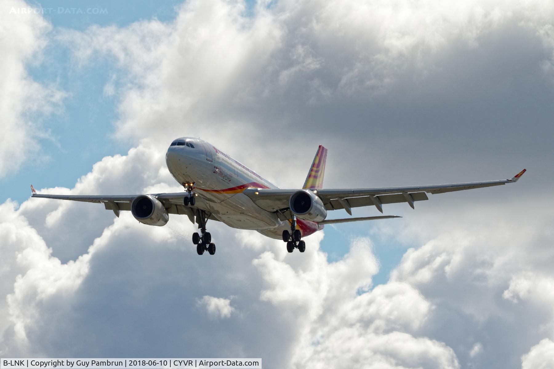 B-LNK, 2011 Airbus A330-243 C/N 1286, Landing on 26R