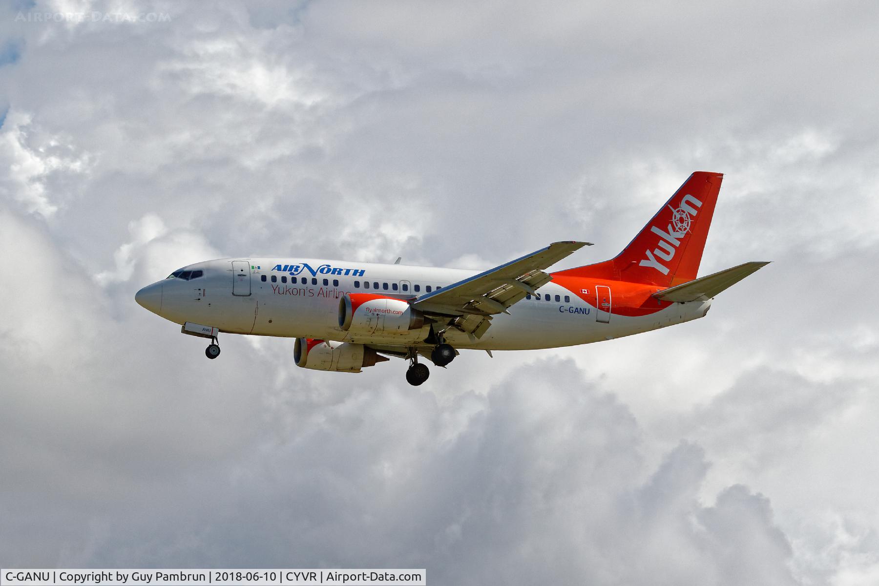 C-GANU, 1992 Boeing 737-55D C/N 27416, Landing on 26R