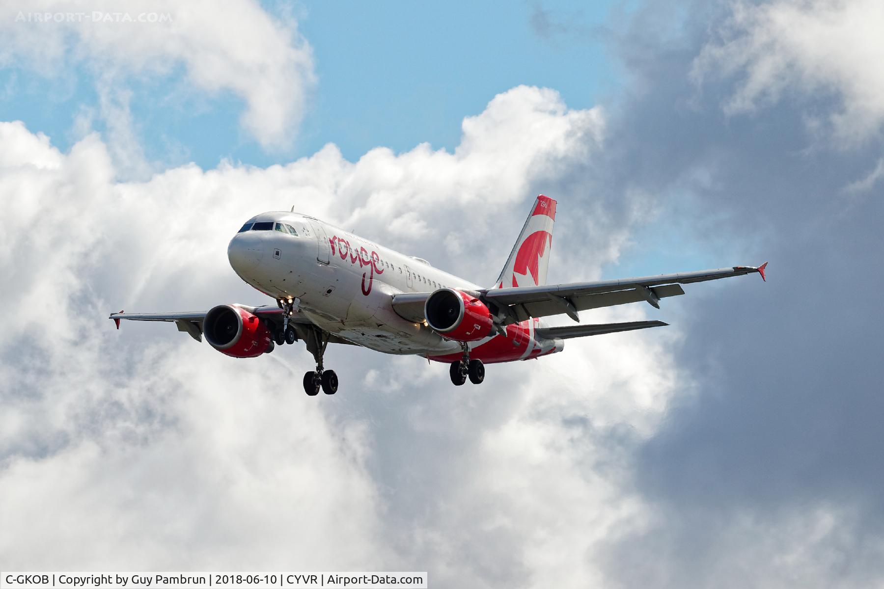 C-GKOB, 2002 Airbus A319-112 C/N 1853, Landing on 26R