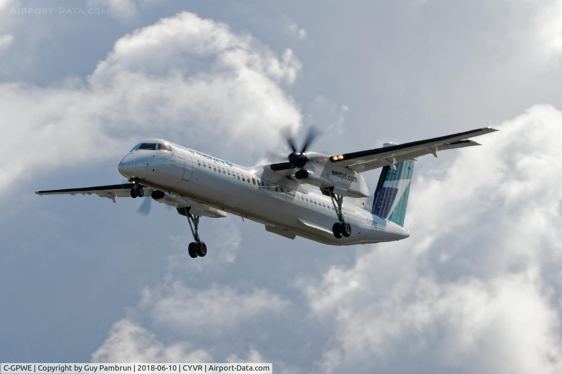 C-GPWE, 2016 Bombardier DHC-8-402 Dash 8 C/N 4552, Landing on 26R
