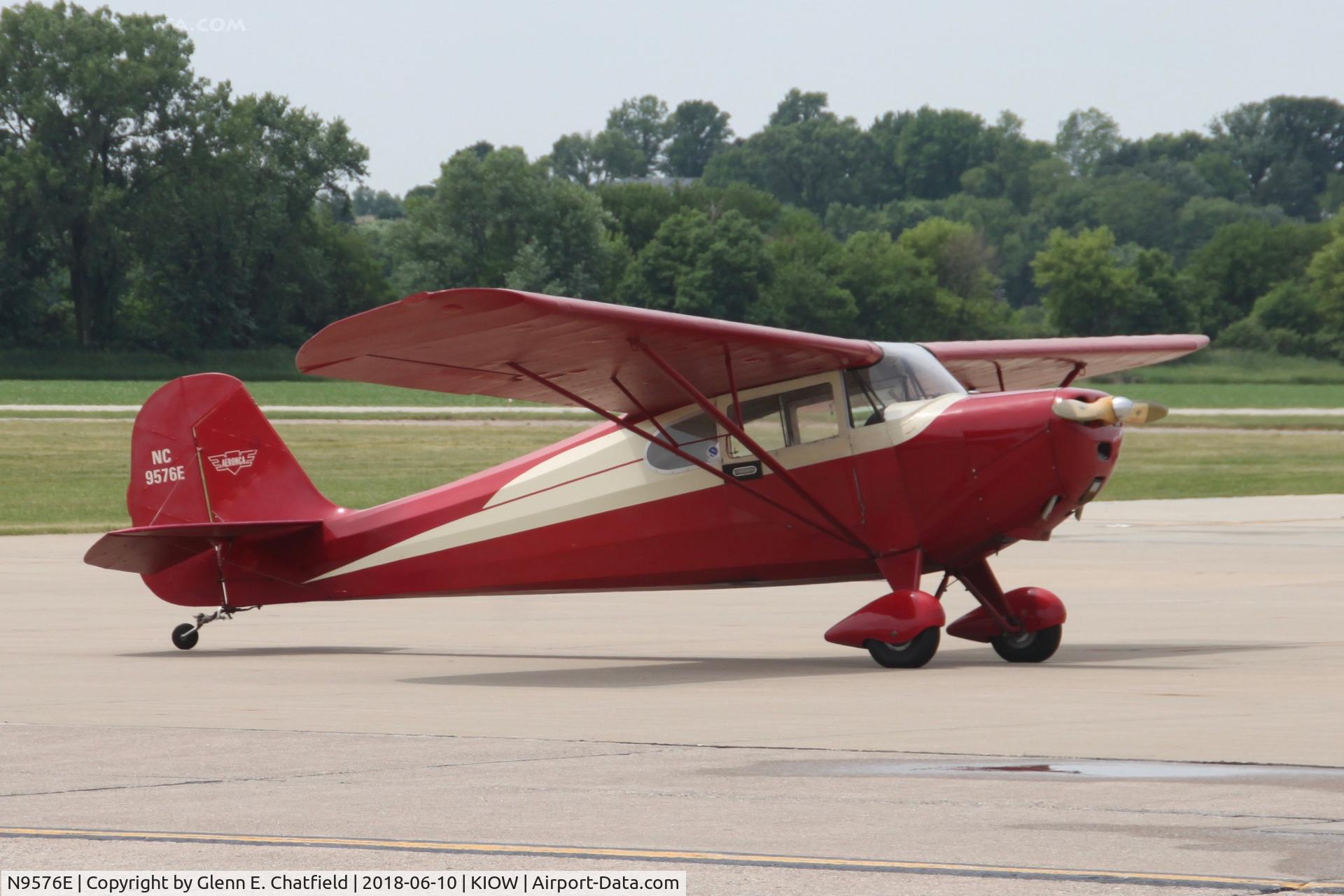 N9576E, 1946 Aeronca 11AC Chief C/N 11AC-1213, Based at IA24, Greencastle Airport, IA, but visiting Iowa City