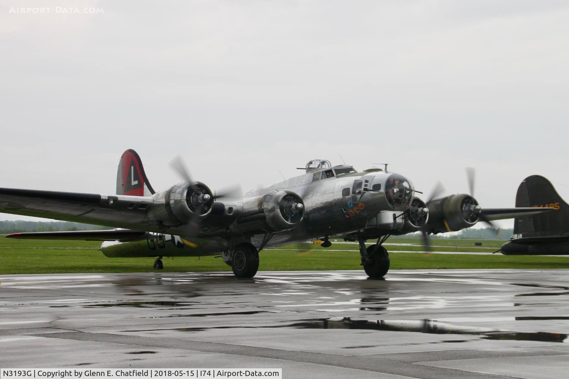 N3193G, 1944 Boeing B-17G Flying Fortress C/N 77255, Parking after the flight