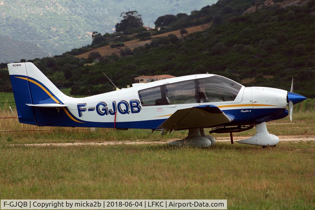 F-GJQB, 1991 Robin DR-400-140B Major C/N 1956, Parked