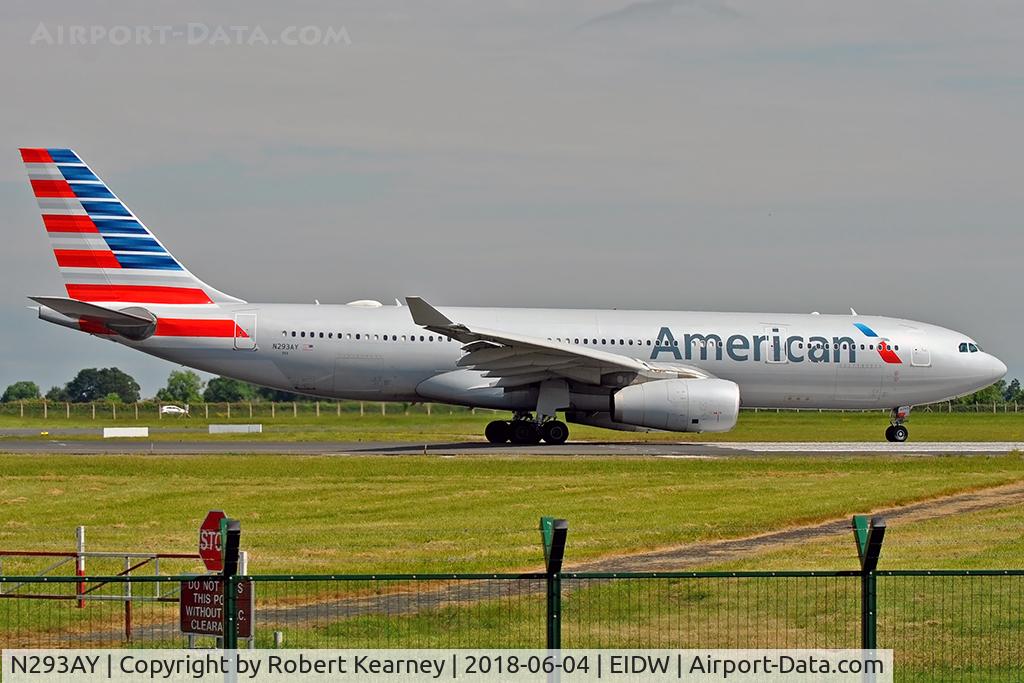 N293AY, 2014 Airbus A330-243 C/N 1526, Lining up r/w 10