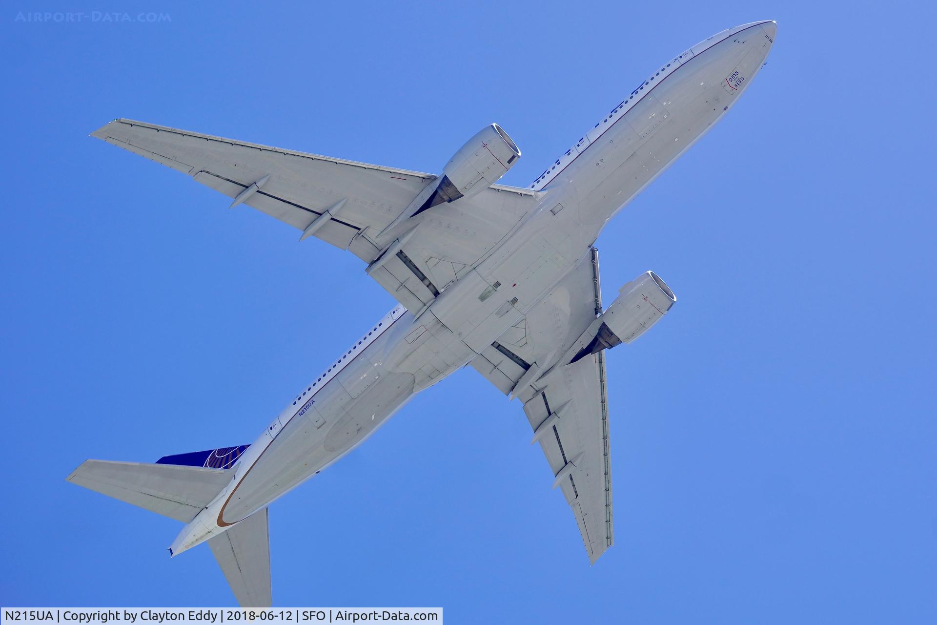 N215UA, 2000 Boeing 777-222 C/N 30221, SFO 2018.