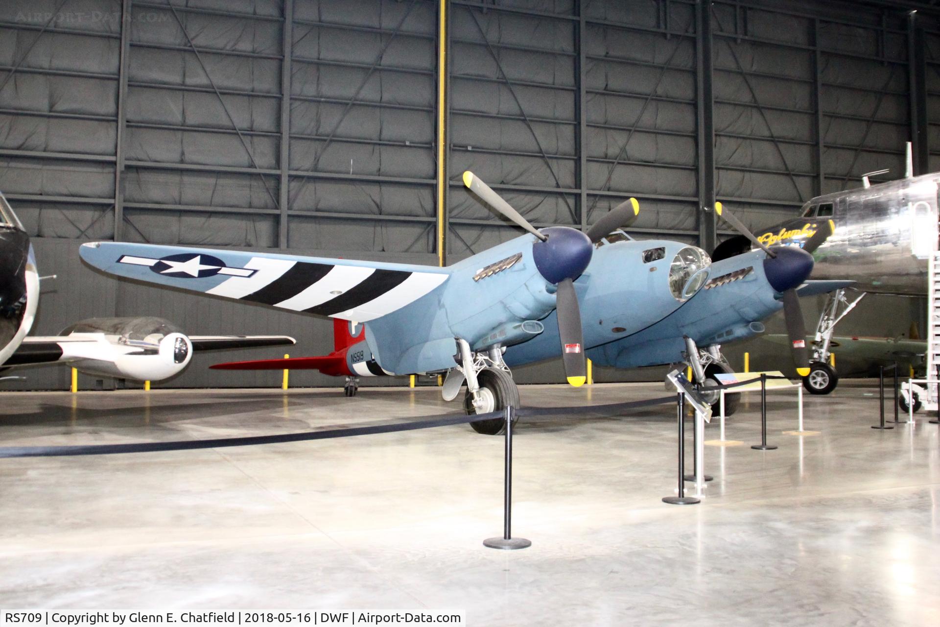 RS709, 1946 De Havilland DH-98 Mosquito B Mk.35 C/N Not found, Temporarily relocated during the celebration of the restoration of the Memphis Belle at the Air Force Museum