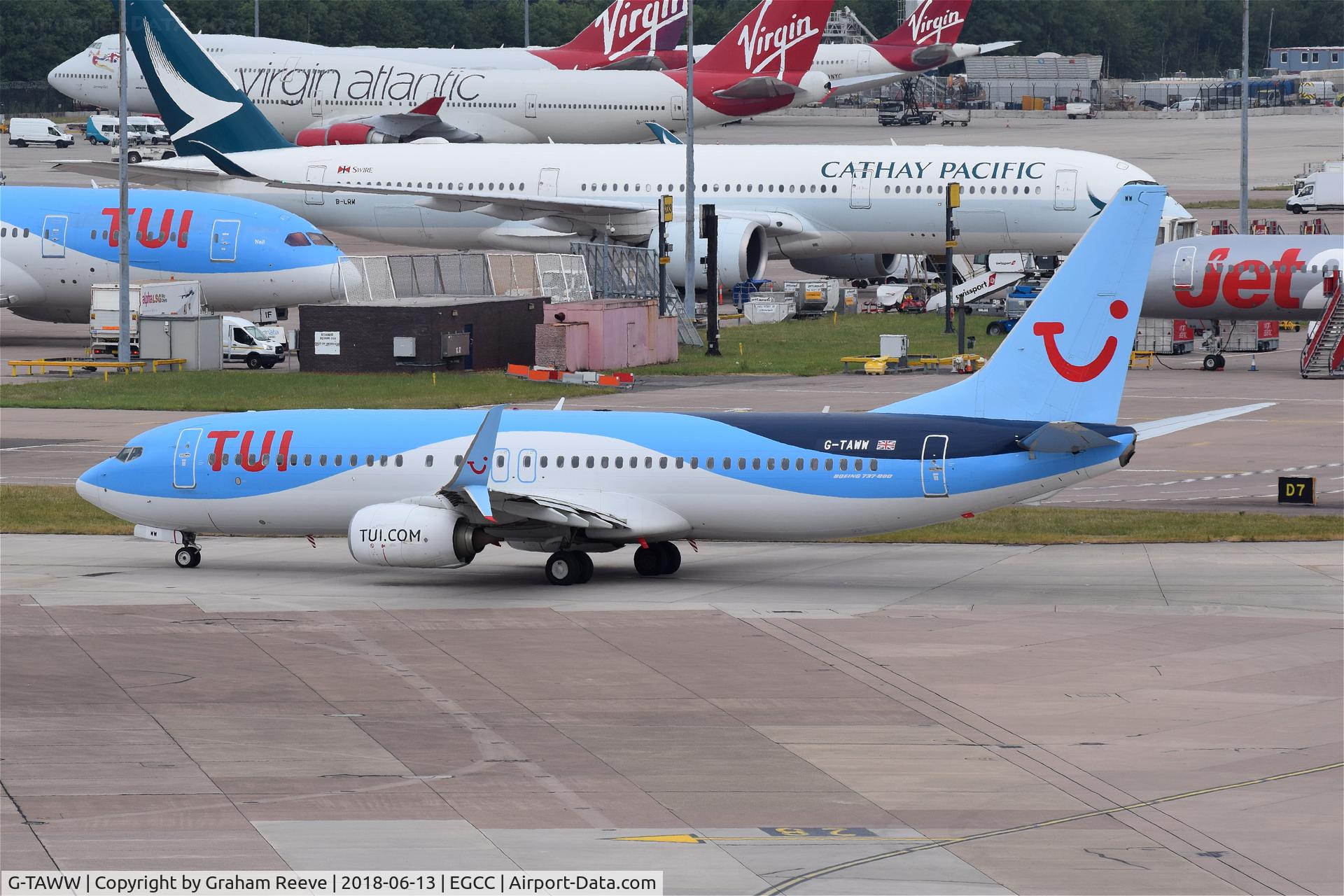 G-TAWW, 2015 Boeing 737-8K5 C/N 41663, Departing from Manchester.