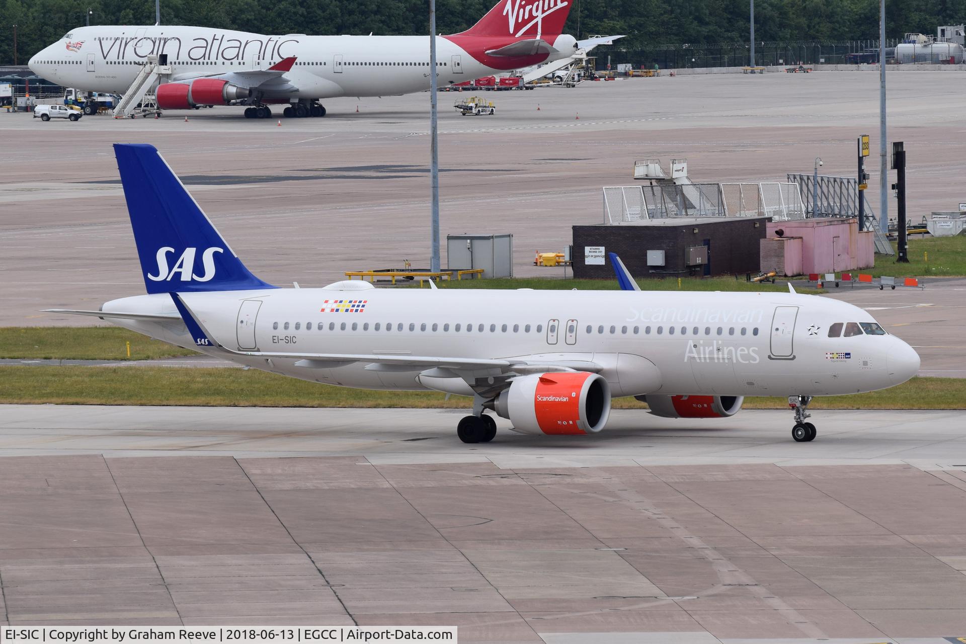 EI-SIC, 2017 Airbus A320-251N C/N 7979, Just landed at Manchester.