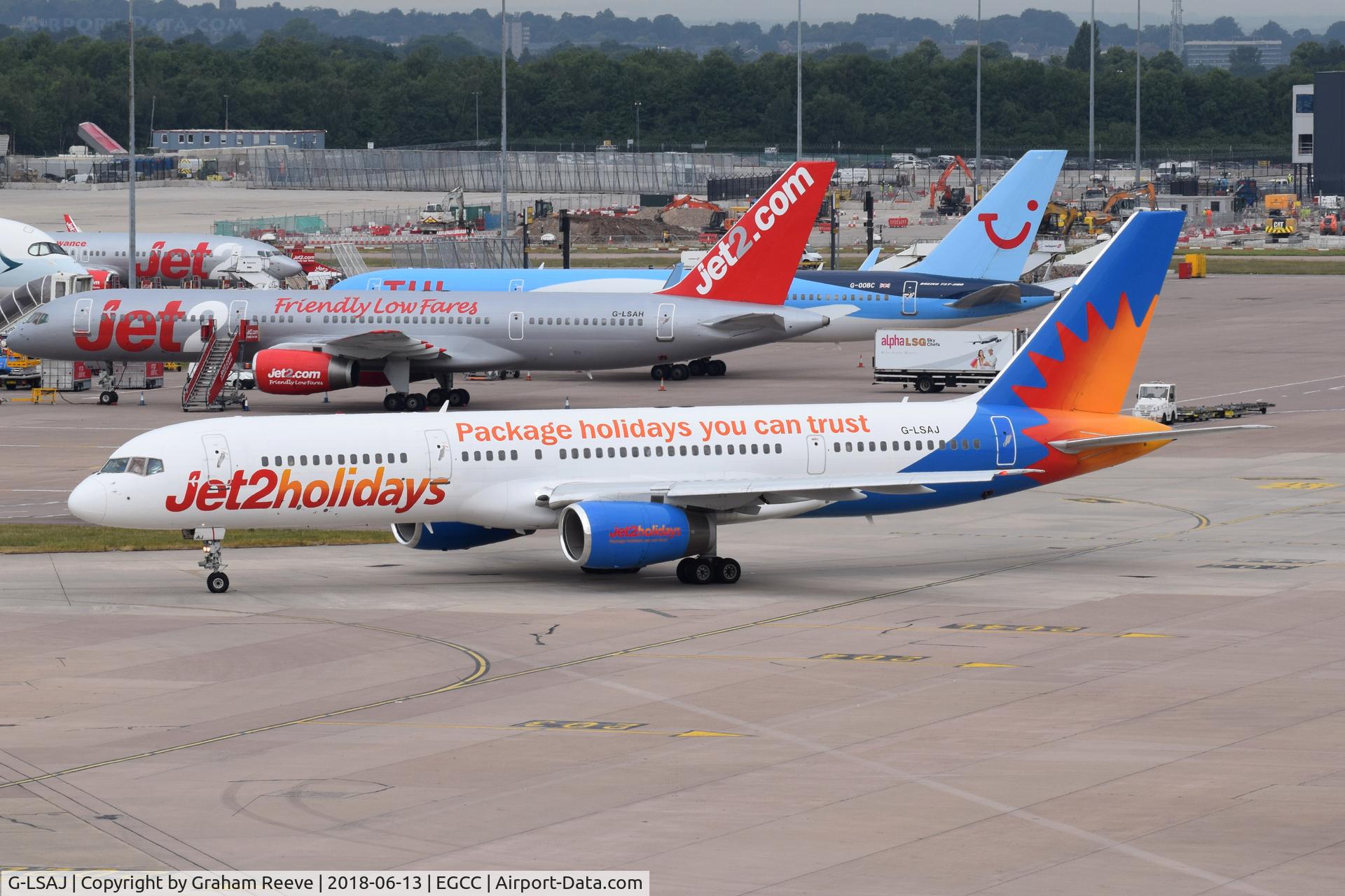 G-LSAJ, 1990 Boeing 757-236 C/N 24793, Departing from Manchester.