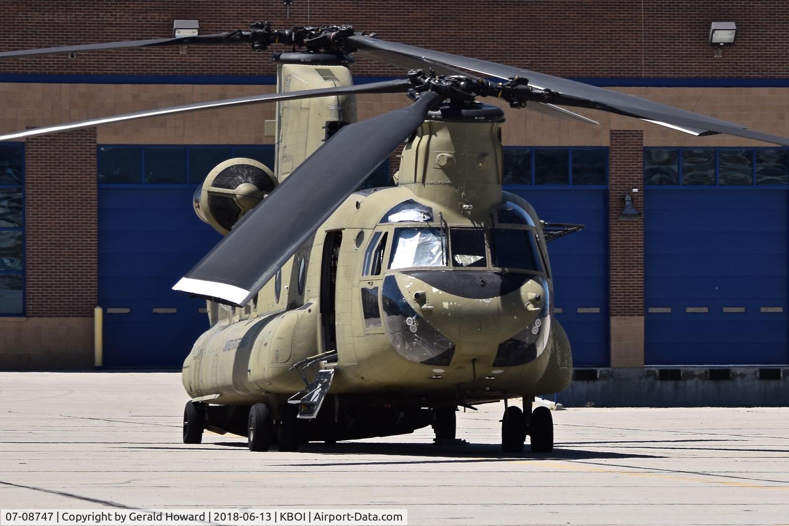 07-08747, 2007 Boeing CH-47F Chinook C/N M.8747, Parked on the Idaho ANG ramp.  Washington Army National Guard.