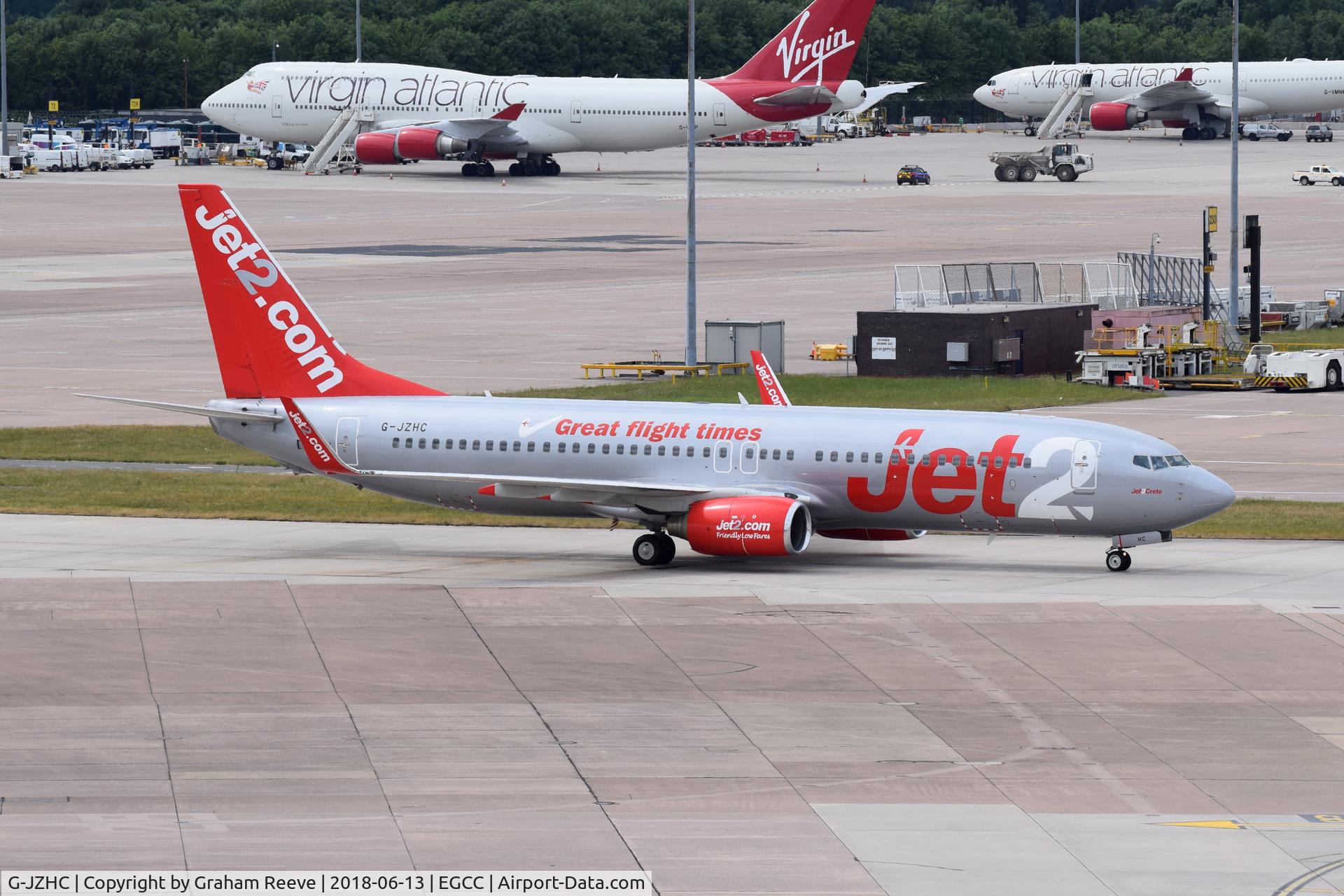 G-JZHC, 2000 Boeing 737-8K5 C/N 30593, Just landed at Manchester.