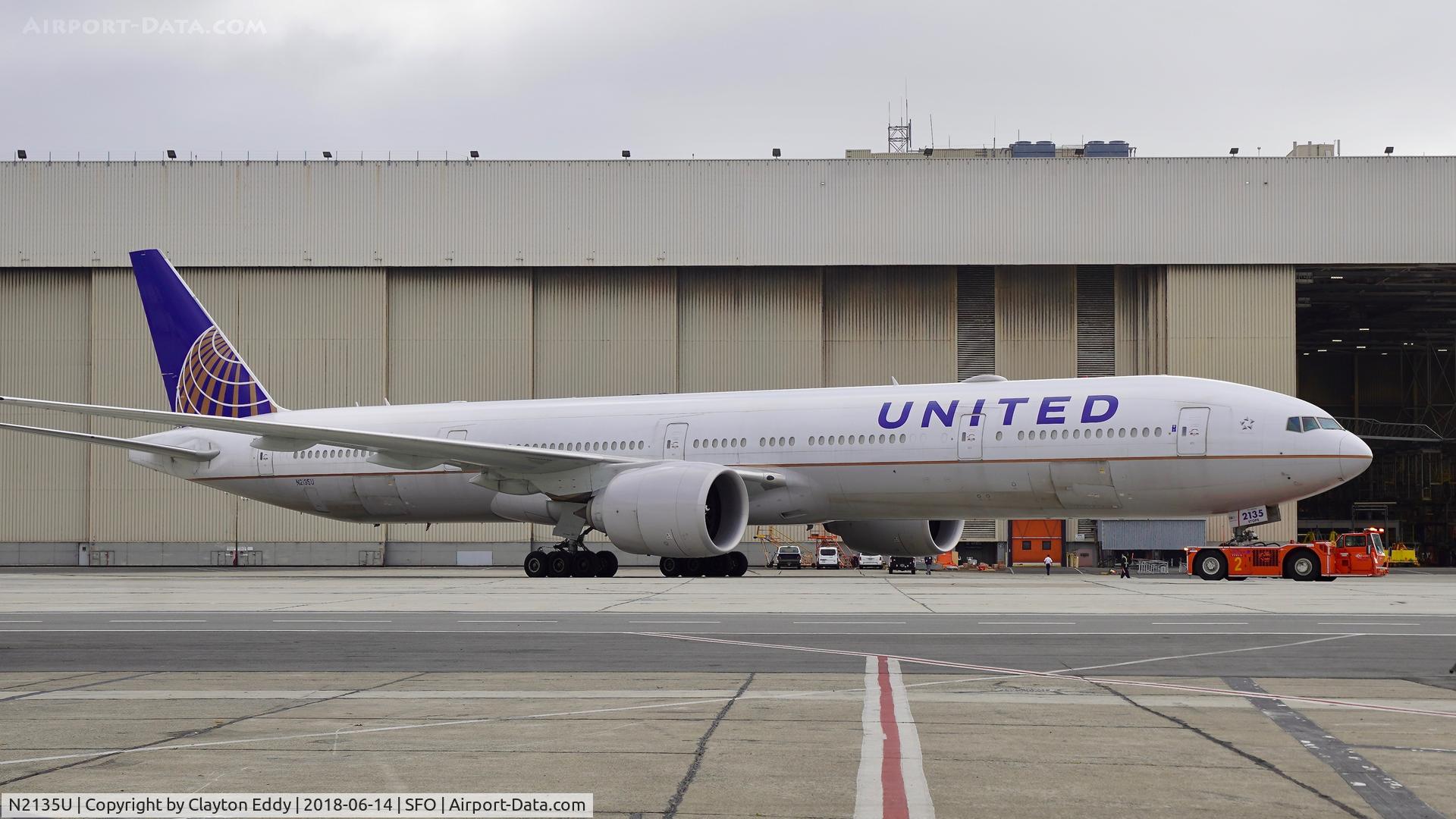 N2135U, 2017 Boeing 777-300/ER C/N 62646, SFO 2018.