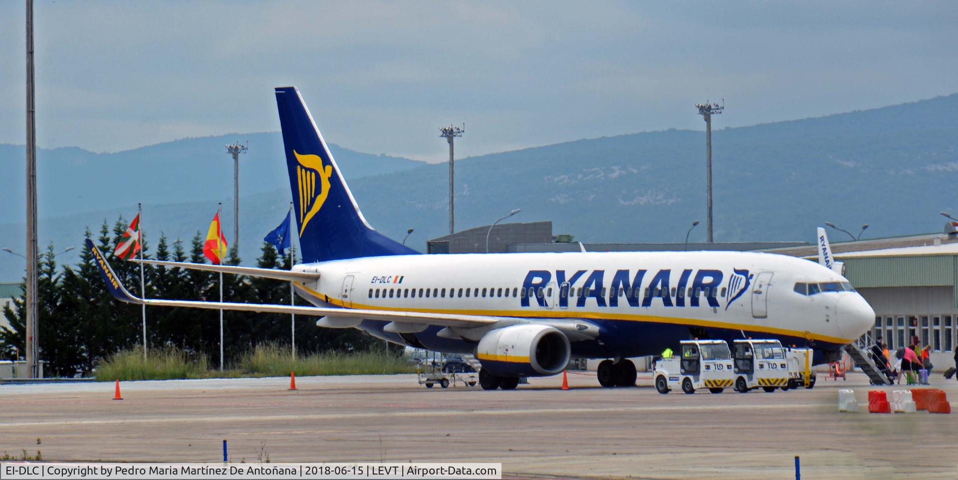 EI-DLC, 2005 Boeing 737-8AS C/N 33586, Foronda - Vitoria-Gasteiz - Euskadi - España