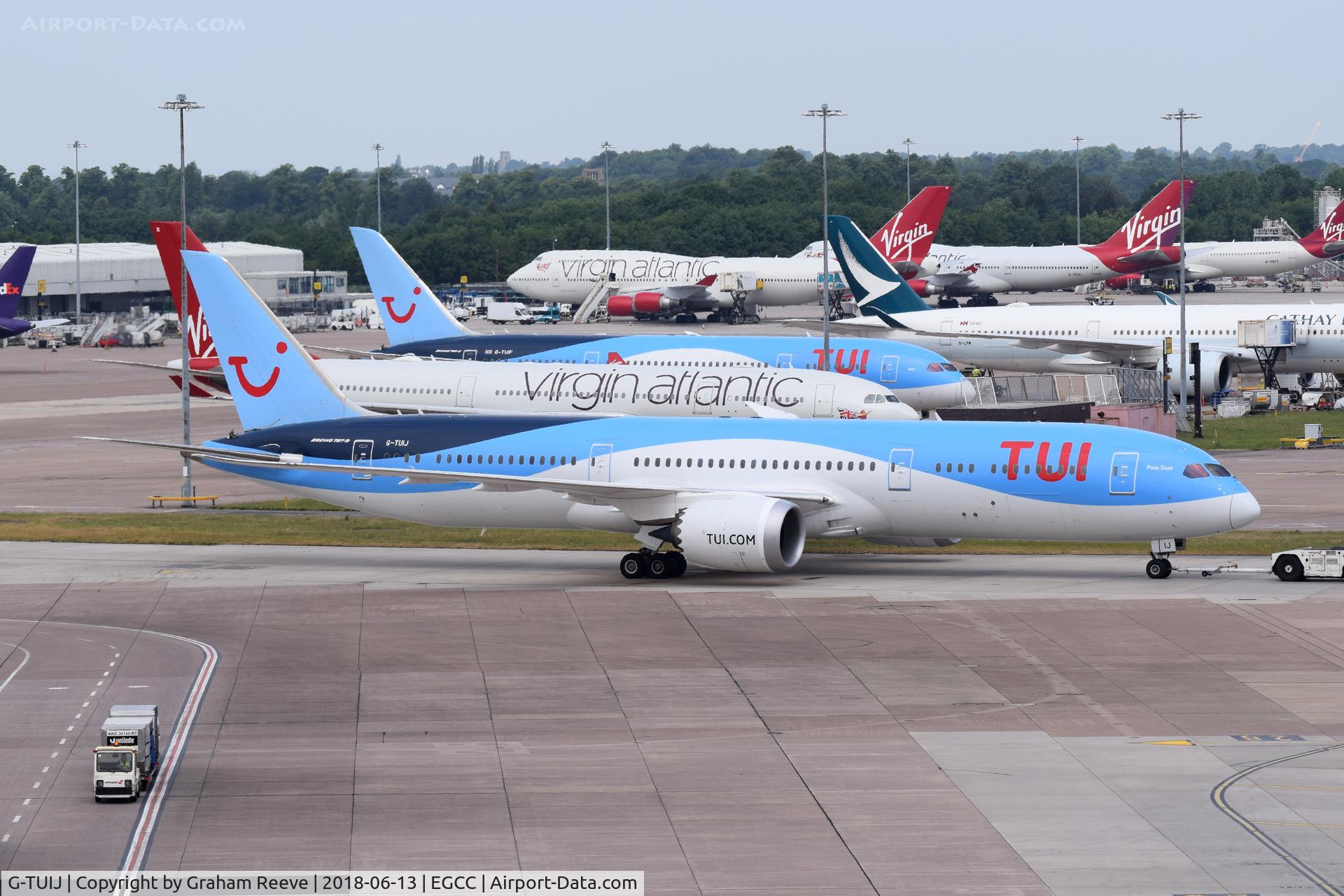 G-TUIJ, 2016 Boeing 787-9K5 Dreamliner C/N 44578, Under tow at Manchester.