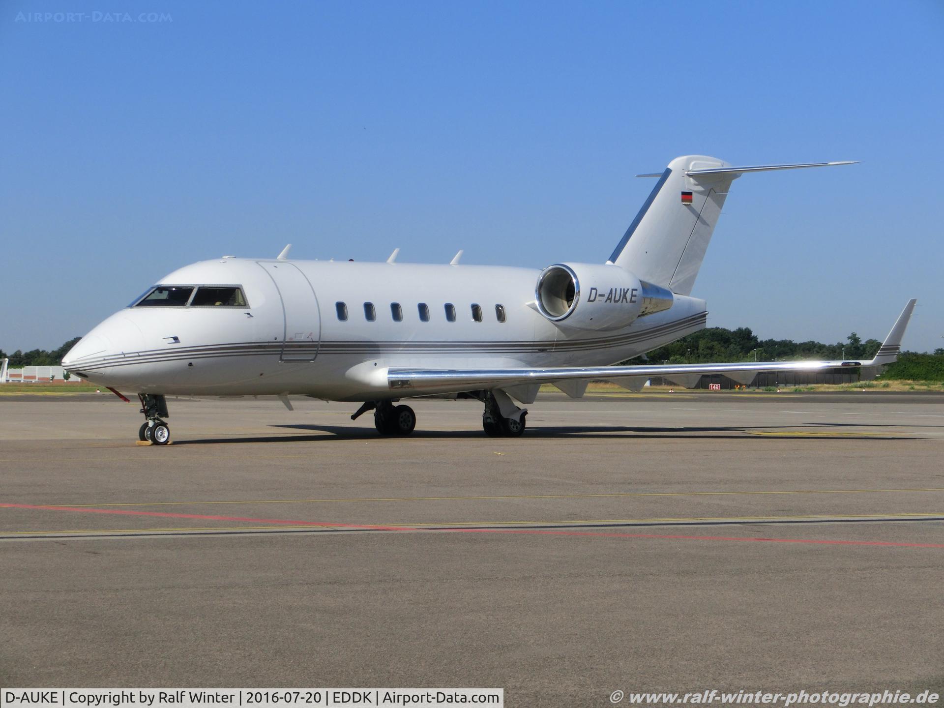 D-AUKE, 1998 Bombardier Challenger 604 (CL-600-2B16) C/N 5389, Bombardier CL-600-2B16 Challenger 604 - 5389 - D-AUKE - 20.07.2016 - CGN