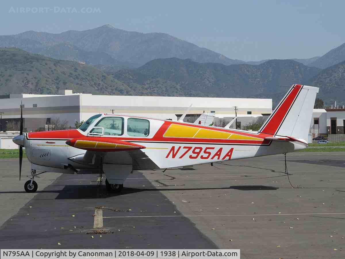 N795AA, 1959 Beech 35-33 Debonair C/N CD-29, Parked