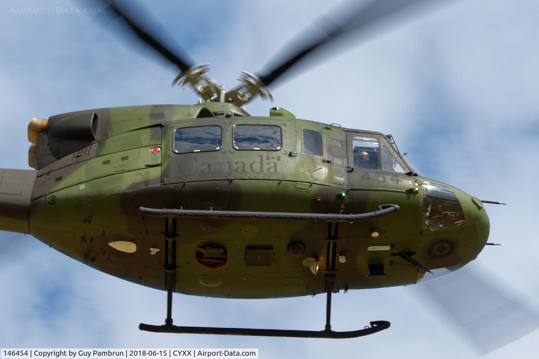 146454, Bell CH-146 Griffon C/N 46454, In for maintenance