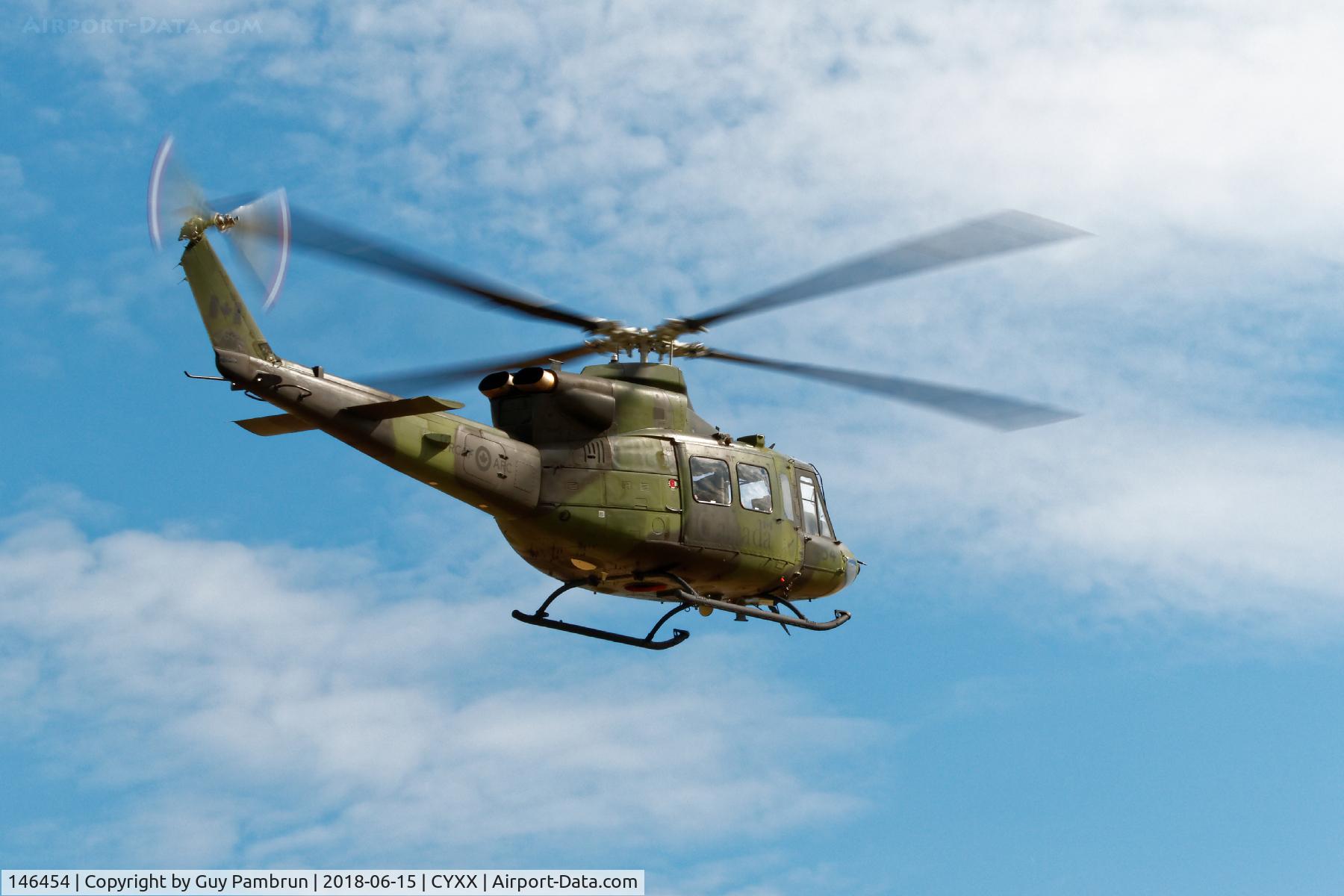 146454, Bell CH-146 Griffon C/N 46454, In for maintenance
