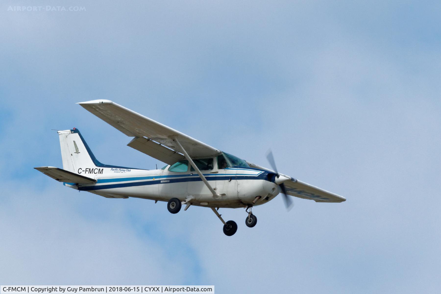 C-FMCM, 1981 Cessna 172P C/N 17274595, Landing