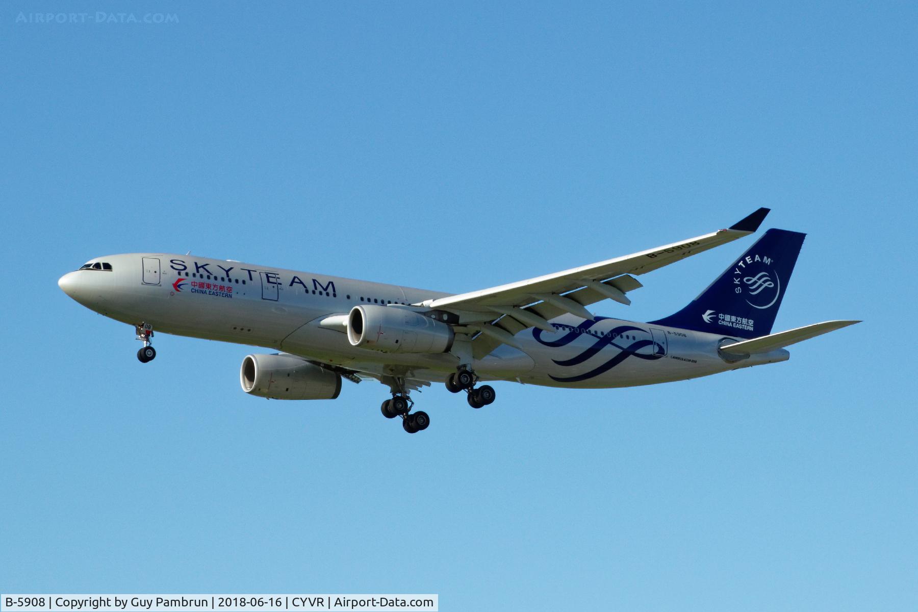 B-5908, 2012 Airbus A330-243 C/N 1372, Landing on 26R