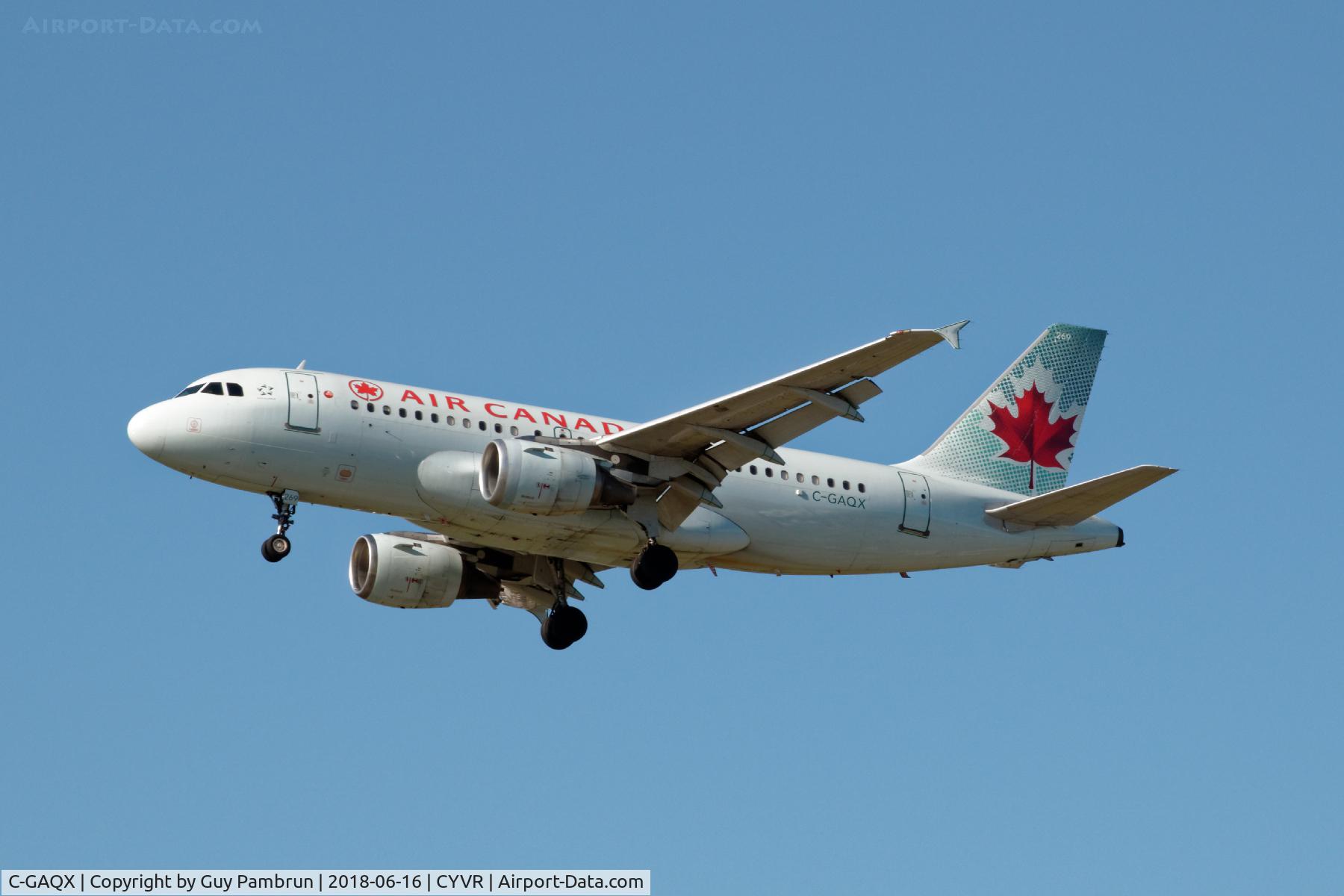 C-GAQX, 1997 Airbus A319-114 C/N 736, Landing on 26R