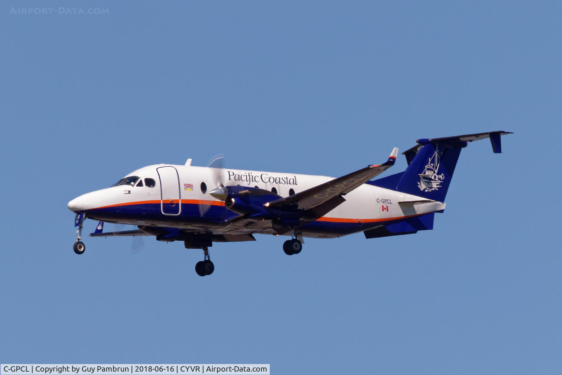 C-GPCL, 1999 Beech 1900D C/N UE-387, Landing on 26R