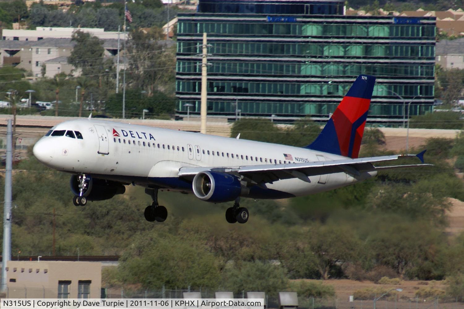 N315US, 1991 Airbus A320-211 C/N 171, Reported to have been wfu and std at SBD on March 28, 2017.