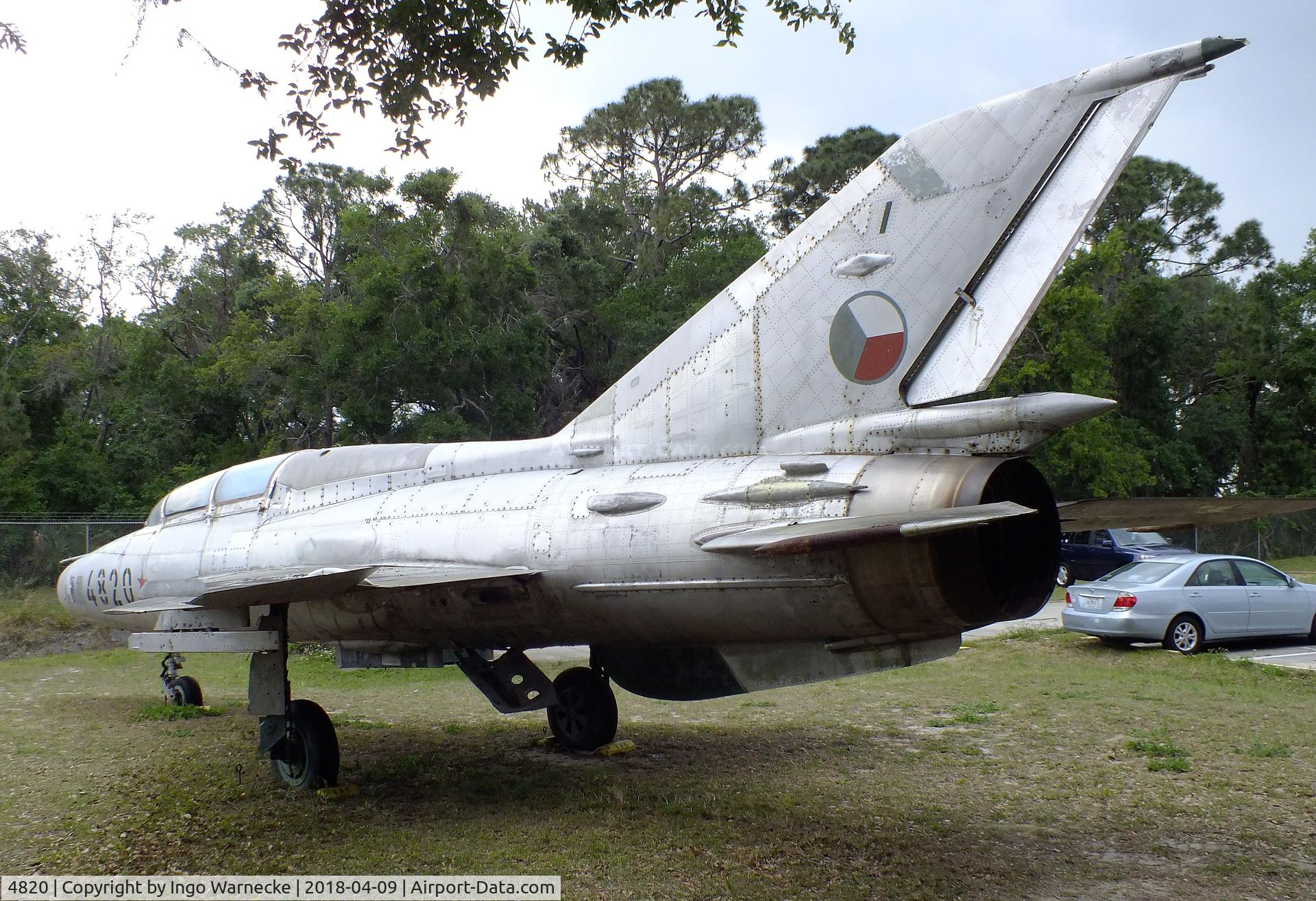 4820, Mikoyan-Gurevich MiG-21U C/N Y1001, Mikoyan i Gurevich MiG-21U MONGOL-A at the VAC Warbird Museum, Titusville FL