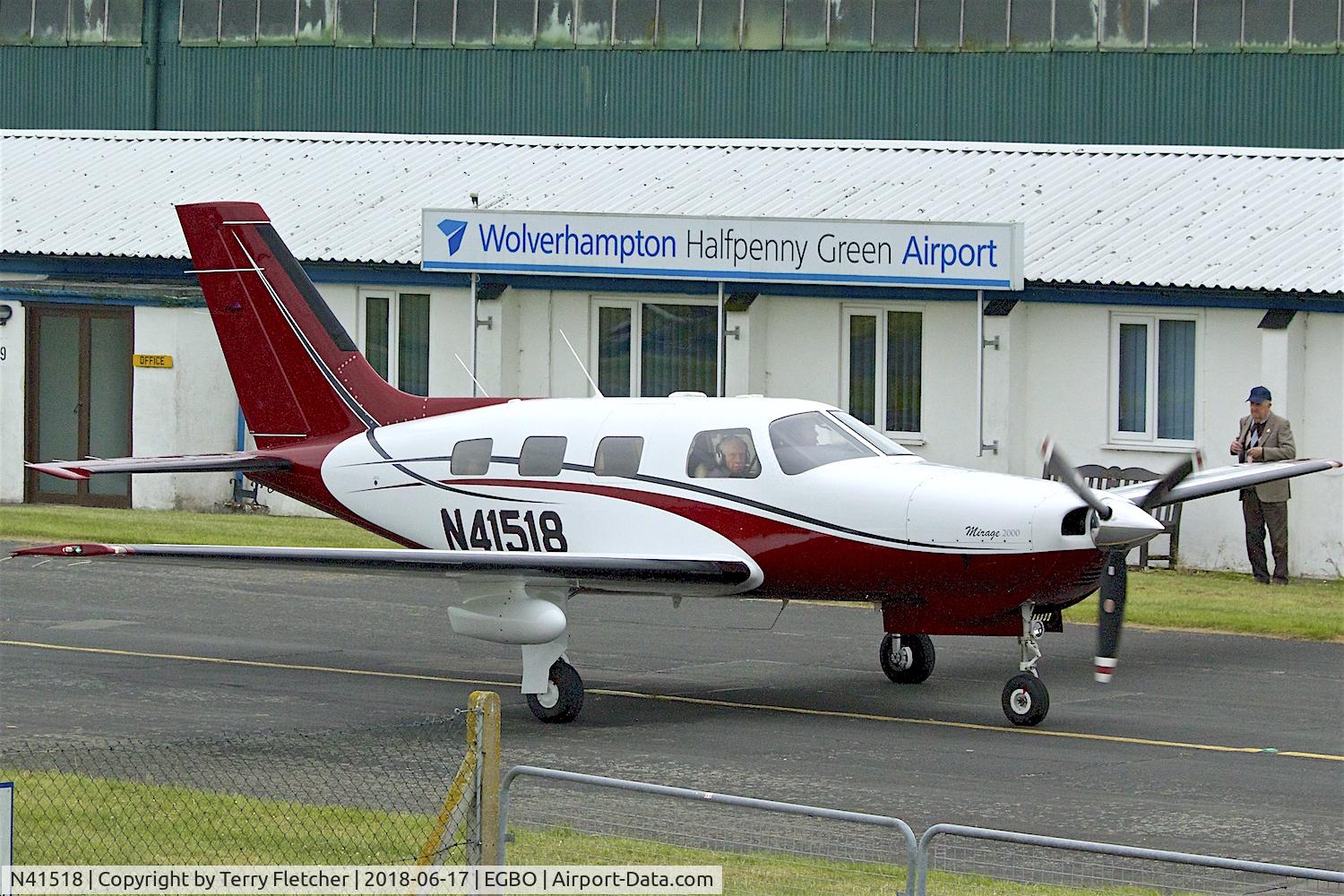 N41518, 2000 Piper PA-46-350P Malibu Mirage C/N 46-36302, Participating in 2018 Project Propellor at Wolverhampton Halfpenny Green Airport
