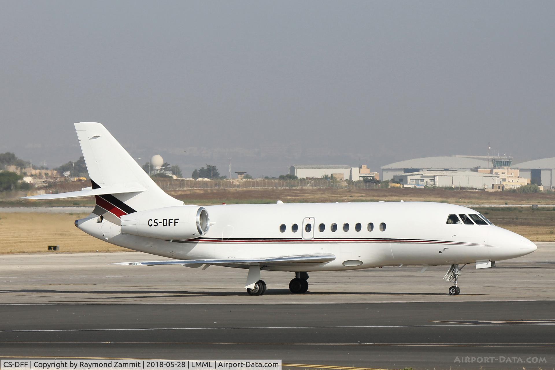 CS-DFF, 2004 Dassault Falcon 2000EX C/N 41, Dassault Falcon 2000EX CS-DFF Netjets