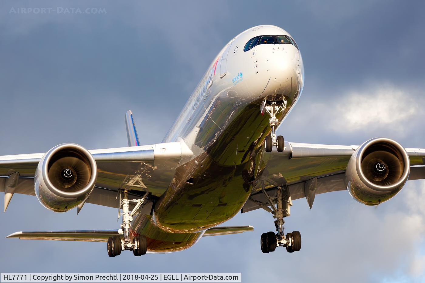 HL7771, 2018 Airbus A350-941 C/N 0198, HL7771 @ London-Heathrow Intl. Airport