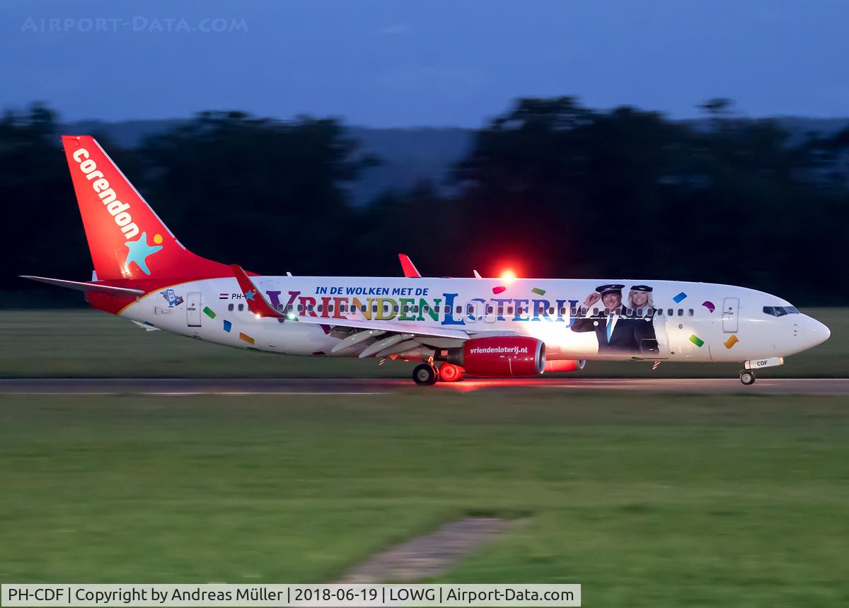 PH-CDF, 1999 Boeing 737-804 C/N 28227, Operating for Small Planet.