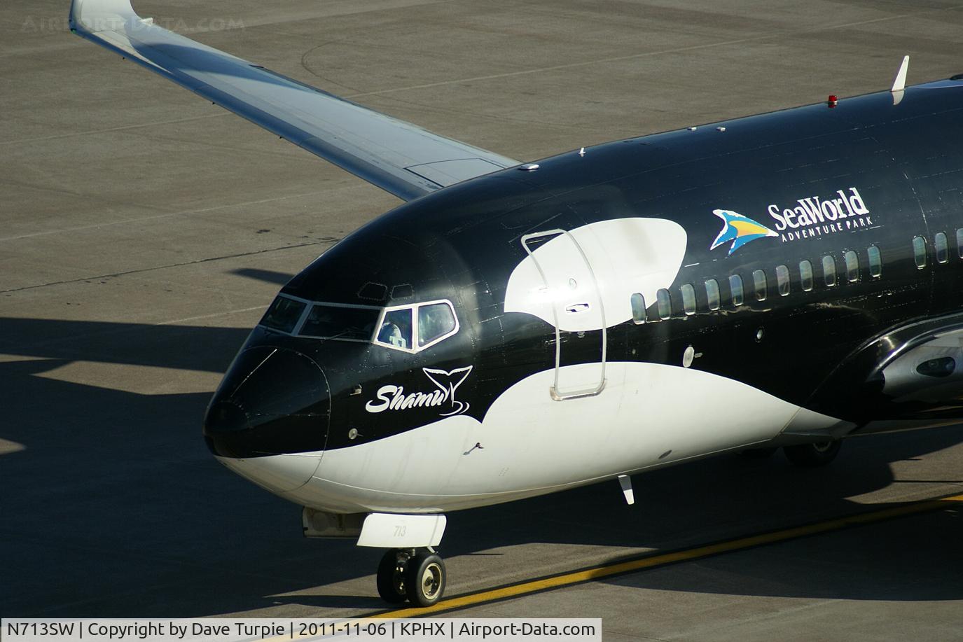 N713SW, 1998 Boeing 737-7H4 C/N 27847, No comment.
