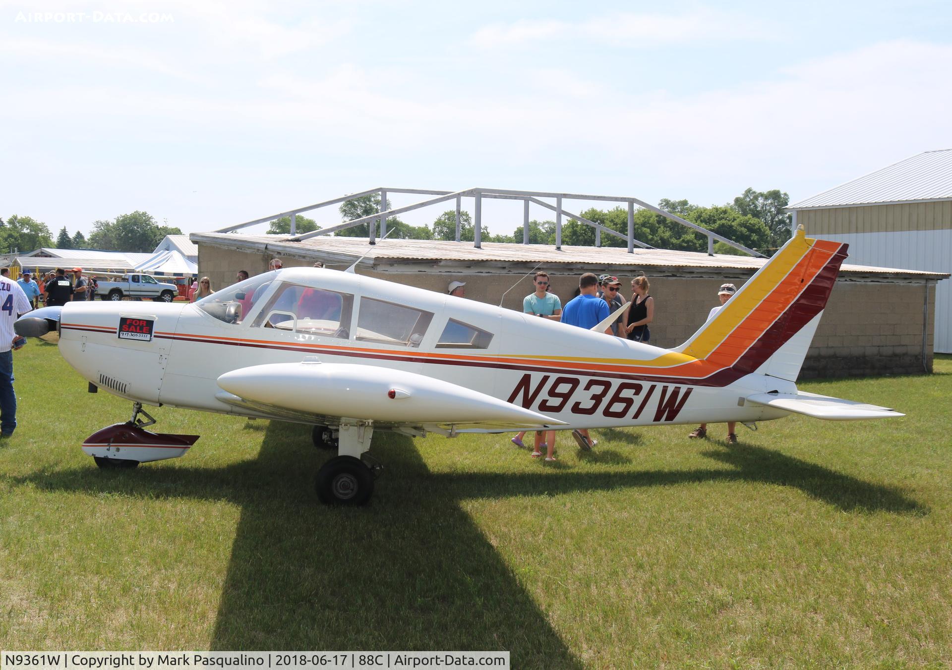 N9361W, 1968 Piper PA-28-235 Cherokee C/N 28-11051, Piper PA-28-235