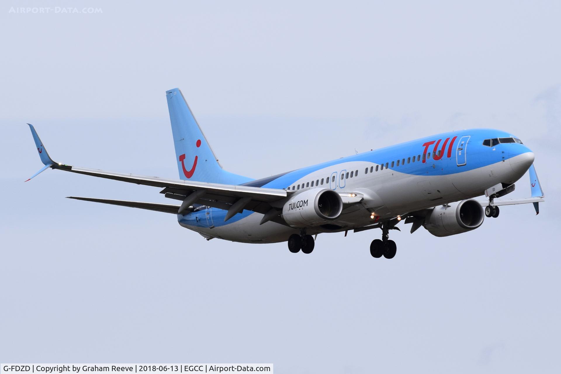G-FDZD, 2007 Boeing 737-8K5 C/N 35132, Landing at Manchester.