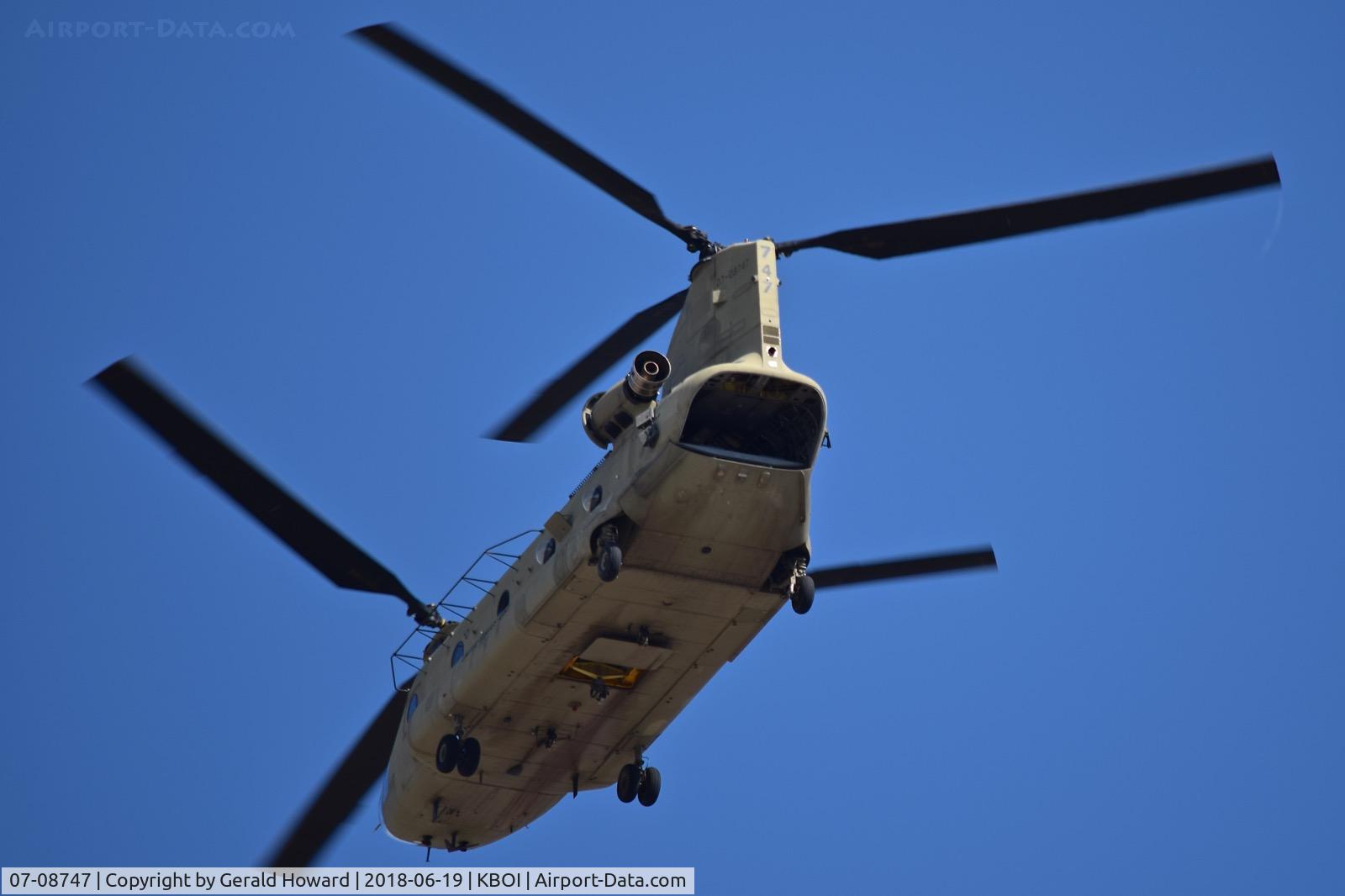 07-08747, 2007 Boeing CH-47F Chinook C/N M.8747, Departing BOI. Washington Army national Guard.