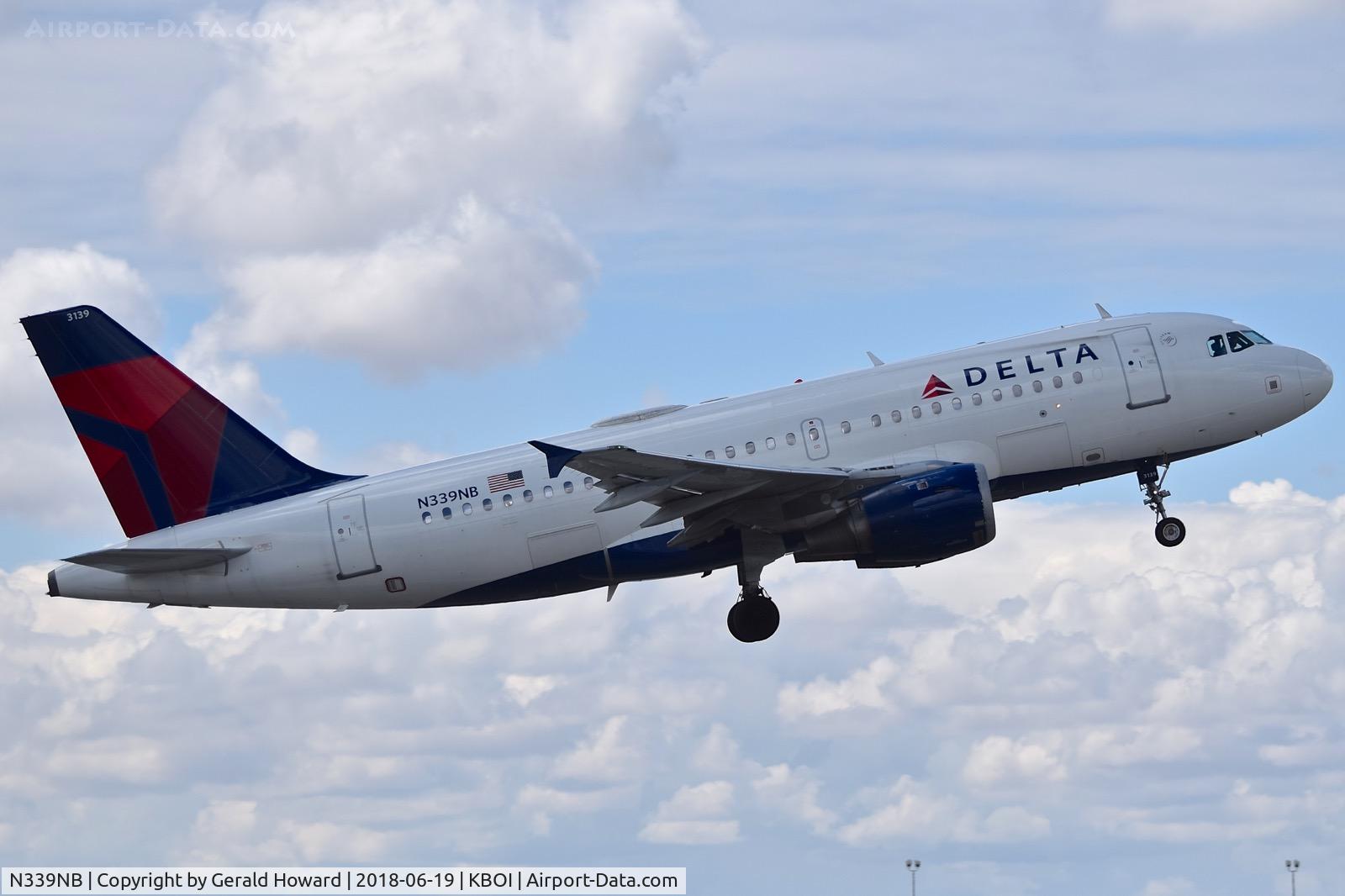 N339NB, 2002 Airbus A319-114 C/N 1709, Departing RWY 28R.