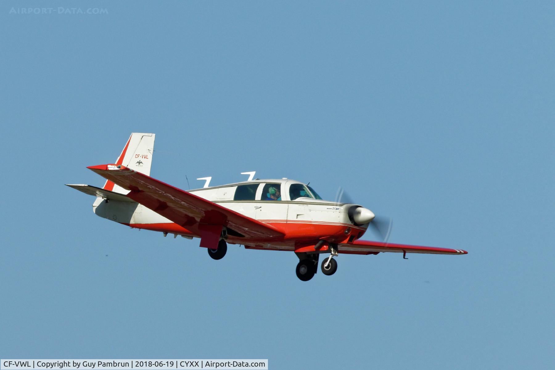 CF-VWL, 1967 Mooney M20C Ranger C/N 670086, Landing