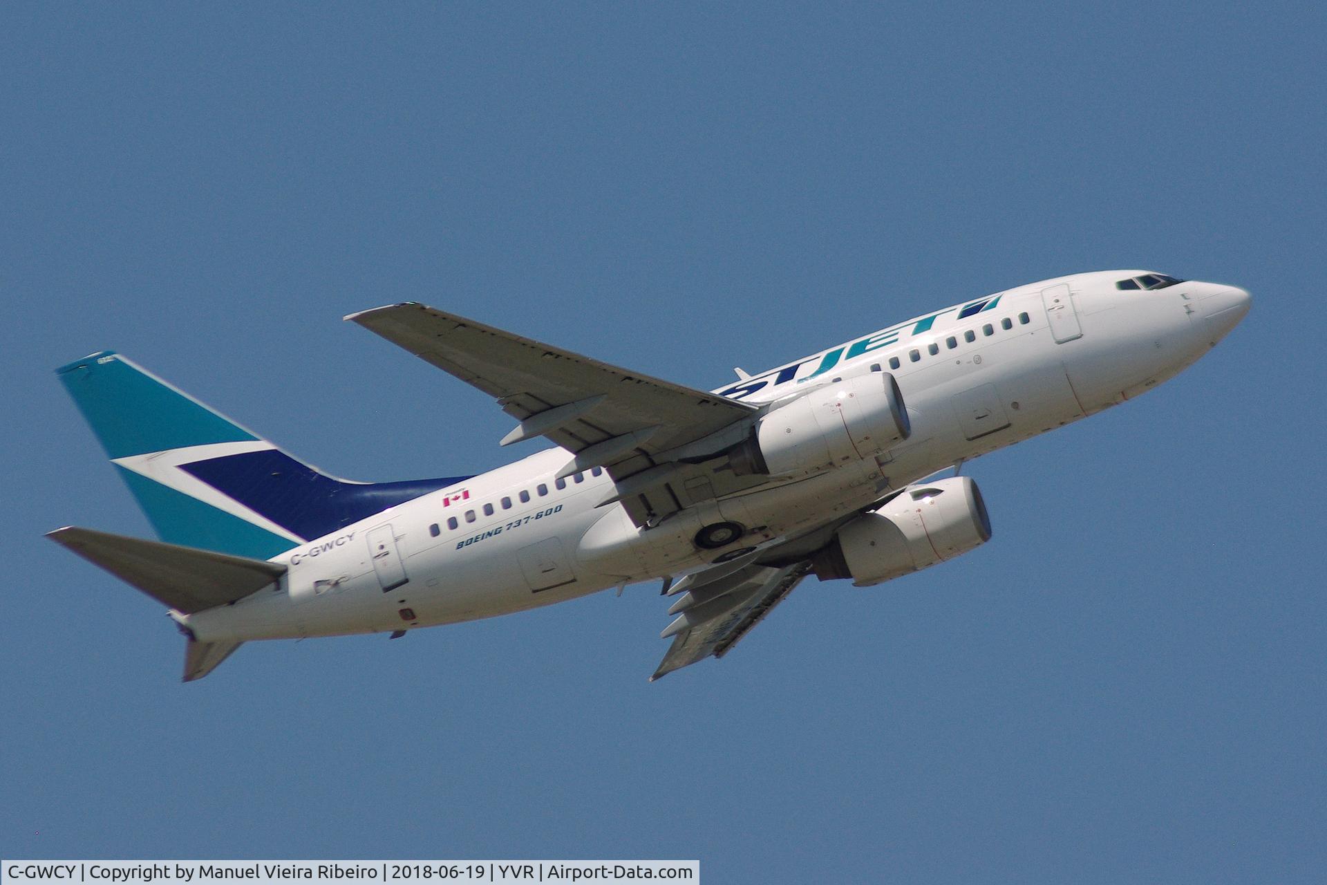 C-GWCY, 2006 Boeing 737-6CT C/N 35113, Takeoff from Vancouver