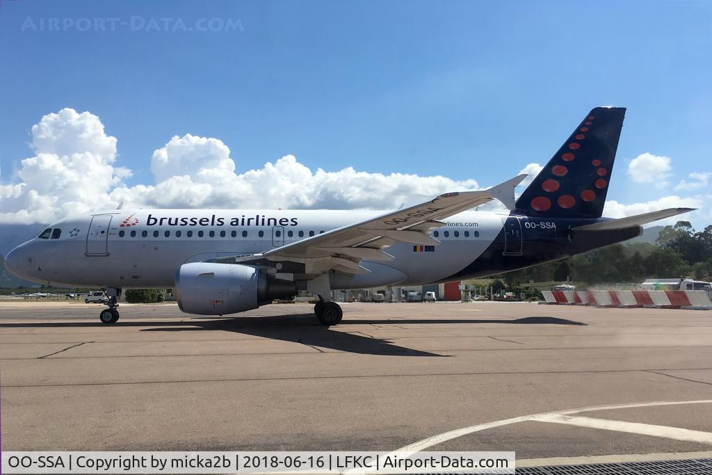 OO-SSA, 2005 Airbus A319-111 C/N 2392, Parked