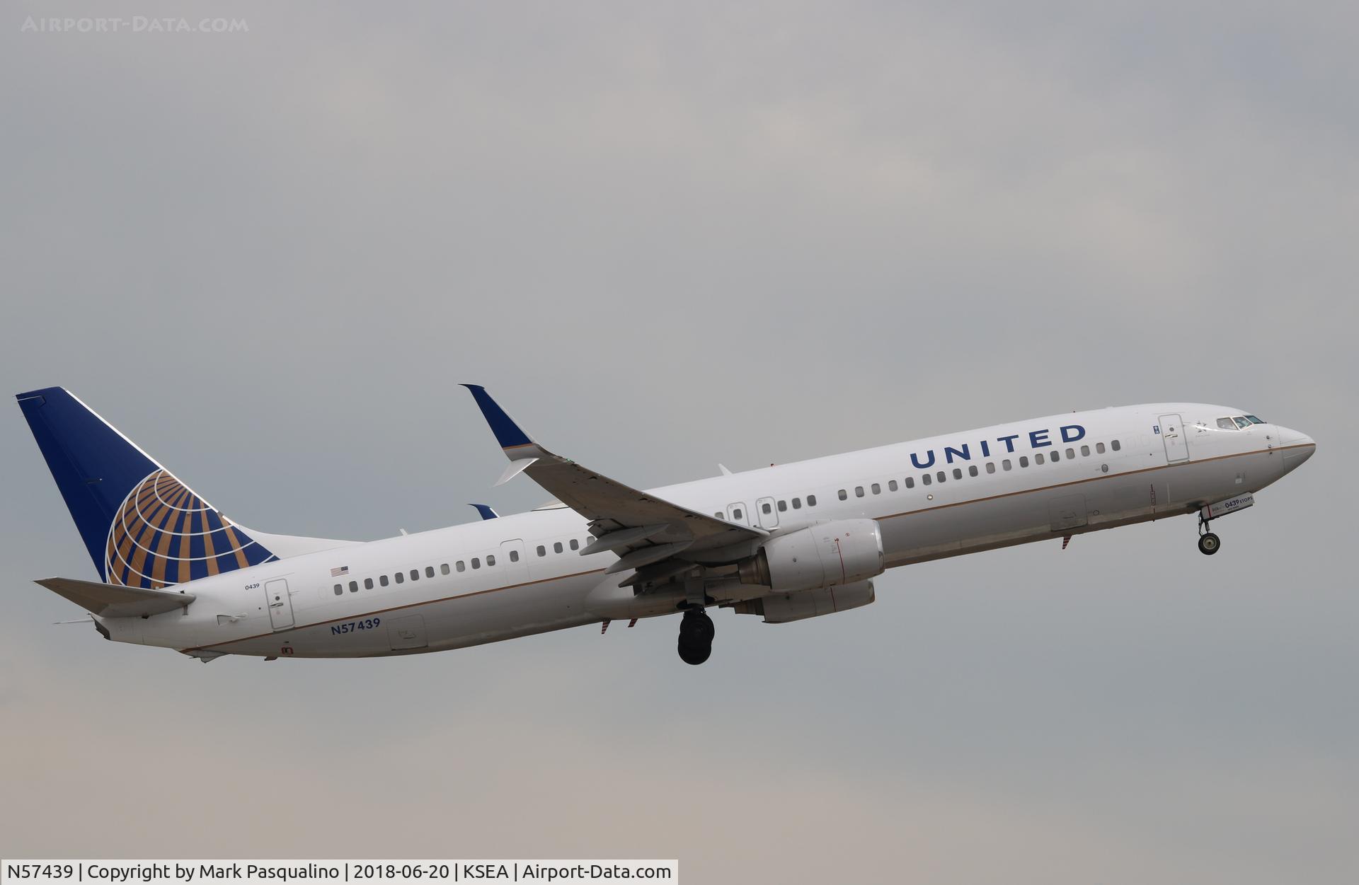 N57439, 2009 Boeing 737-924/ER C/N 33534, Boeing 737-900ER