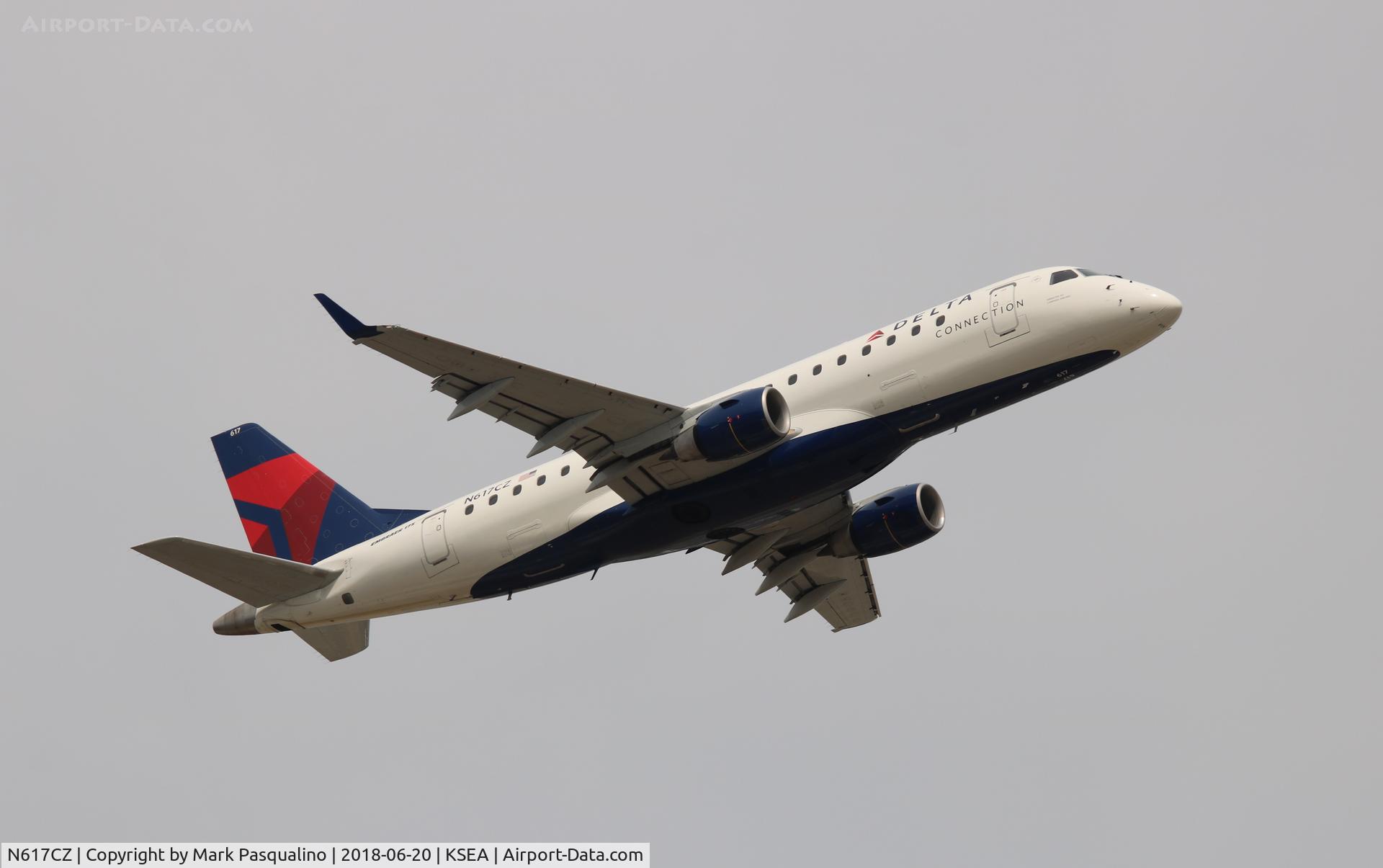 N617CZ, 2008 Embraer 175LR (ERJ-170-200LR) C/N 17000210, ERJ 170-200 LR