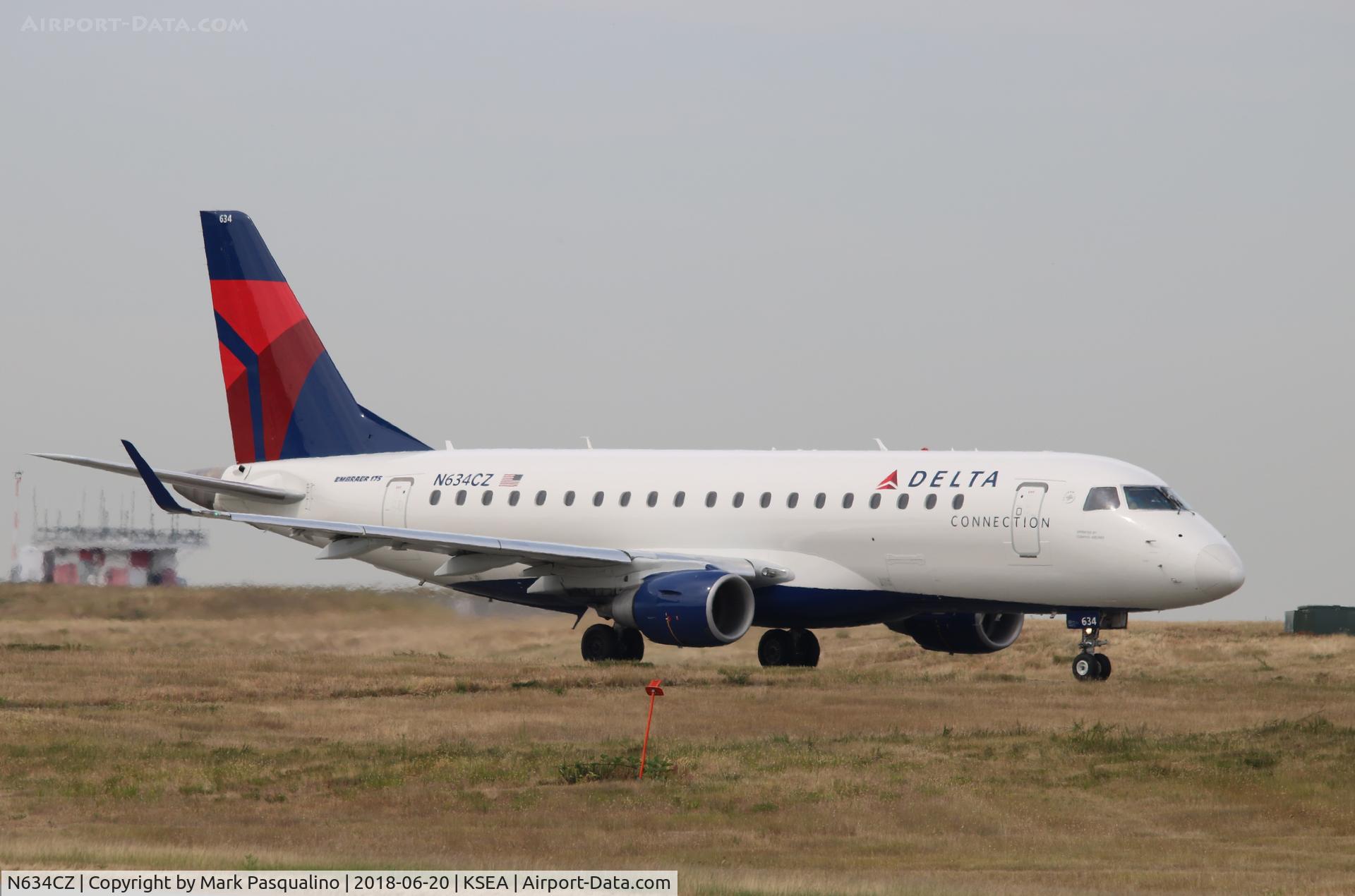 N634CZ, 2008 Embraer 175LR (ERJ-170-200LR) C/N 17000246, ERJ 170-200 LR
