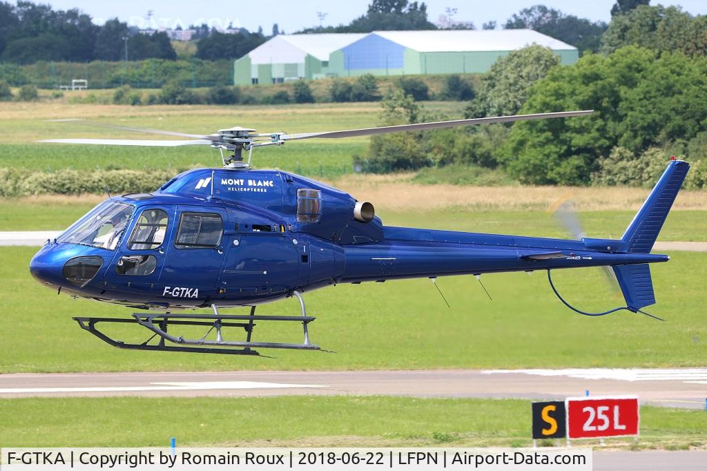 F-GTKA, Eurocopter AS-355N Ecureuil 2 C/N 5141, Taxiing