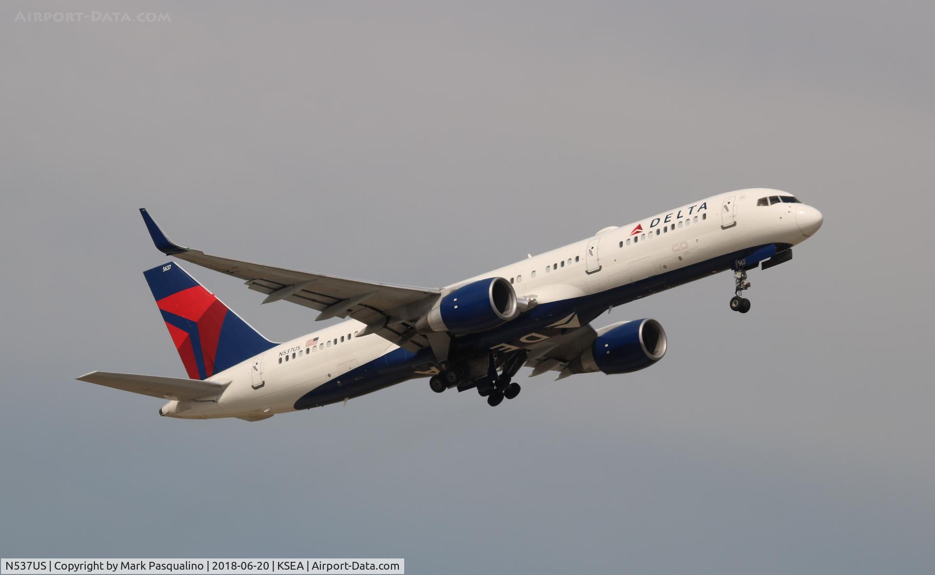 N537US, 1996 Boeing 757-251 C/N 26484, Boeing 757-251